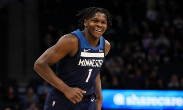 的对决中表 的对决中表